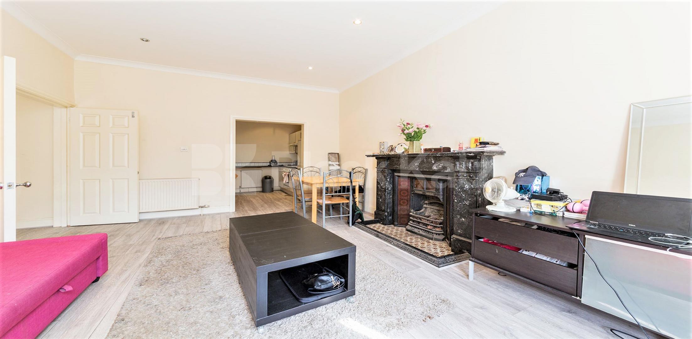 			NEW INSTRUCTION , 2 Bedroom, 1 bath, 1 reception Flat			 Glazbury Road , Barons Court